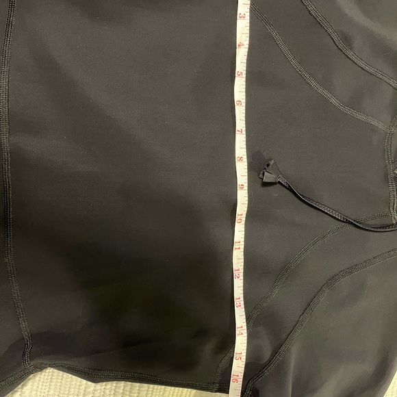 Lululemon Free to Paddle swim top - Picture 6 of 7